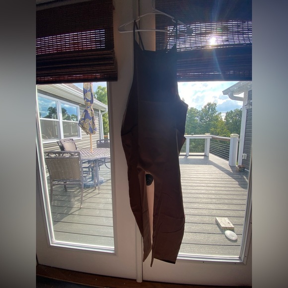 Jumpsuit perfect for layering in the fall and winter - Picture 2 of 4